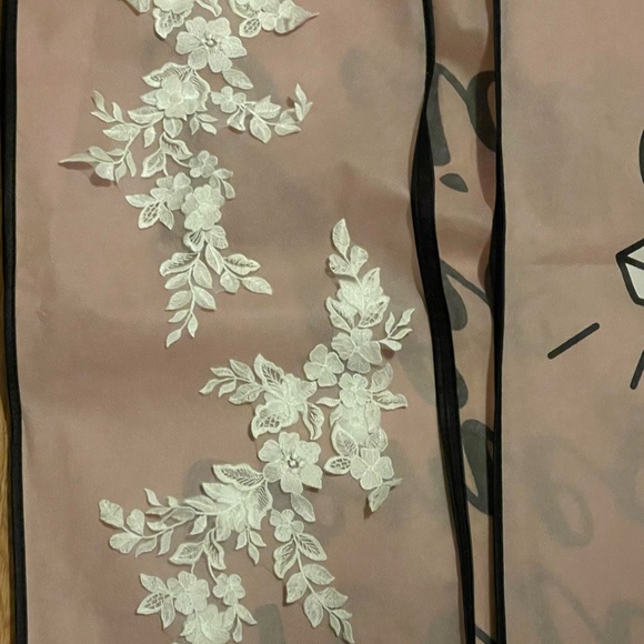 Essense of Australia D3577 wedding gown. Brand new never worn. Decided to elope - Picture 12 of 14